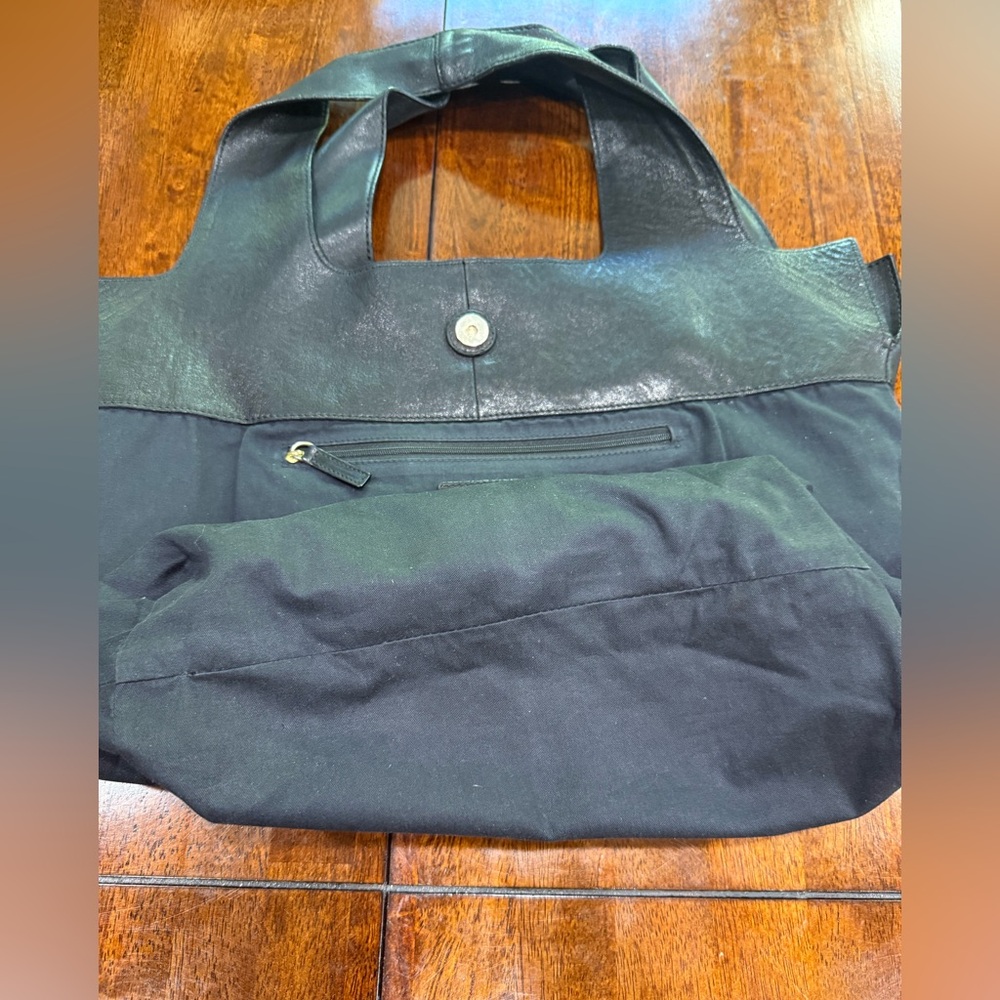 Givenchy “George V” leather bag - Picture 13 of 15